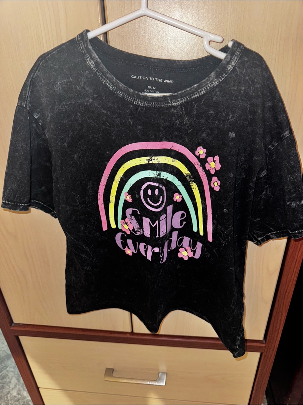 Caution to the Wind Girls Black Acid Wash Smile Everyday Graphic Tee Size 10